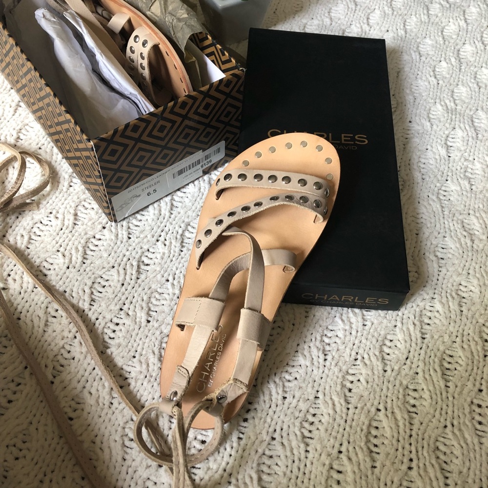 💕🌷Charles David gladiator sandal 🌟🌷 - Picture 3 of 3